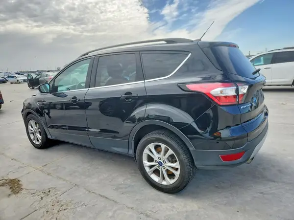 1FMCU0GDXHUC74977 2017 FORD ESCAPE - Image 2