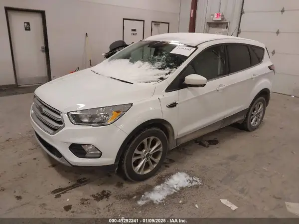 1FMCU0GDXHUC94422 2017 FORD ESCAPE - Image 2