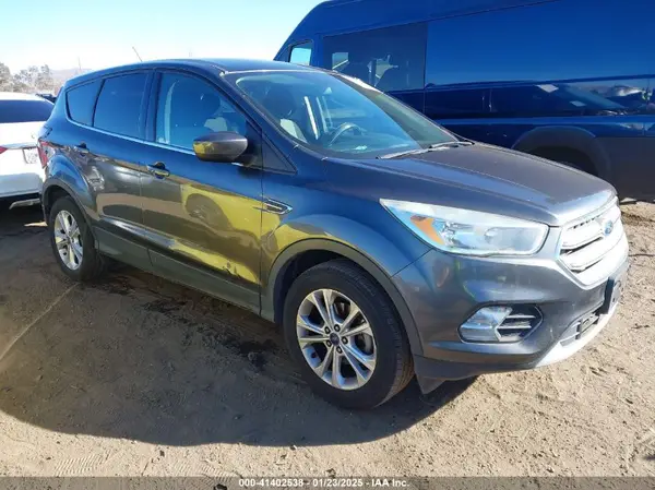 1FMCU0GDXHUD20212 2017 FORD ESCAPE - Image 1