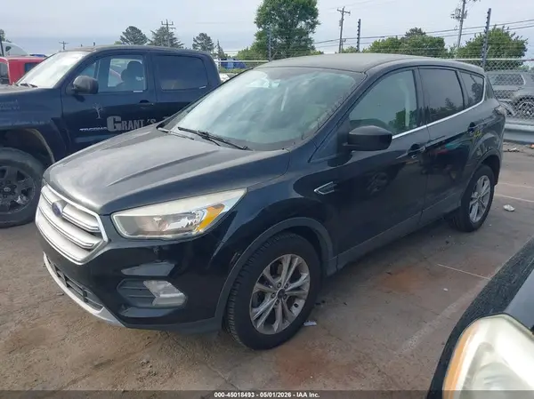 1FMCU0GDXHUD38452 2017 FORD ESCAPE - Image 2