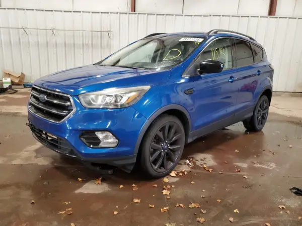 1FMCU0GDXHUD38600 2017 FORD ESCAPE - Image 1