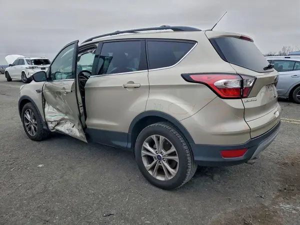 1FMCU0GDXHUD71659 2017 FORD ESCAPE - Image 2