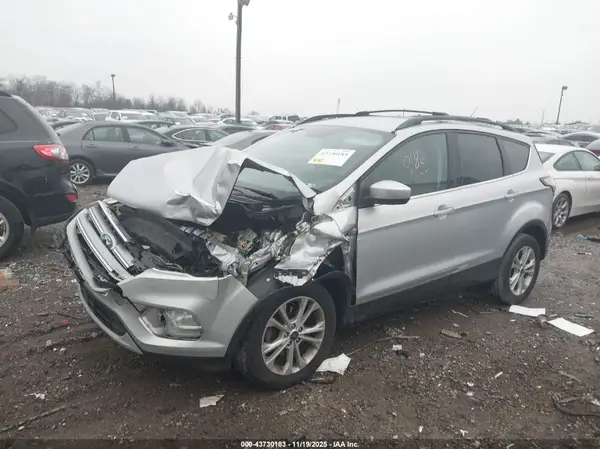1FMCU0GDXHUD71662 2017 FORD ESCAPE - Image 2