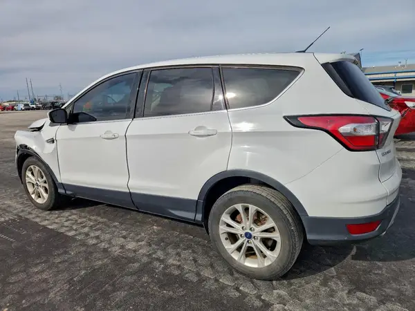 1FMCU0GDXHUD78675 2017 FORD ESCAPE - Image 2