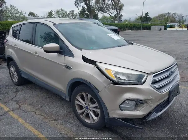 1FMCU0GDXHUE37157 2017 FORD ESCAPE - Image 1