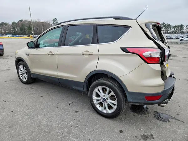 1FMCU0GDXHUE43623 2017 FORD ESCAPE - Image 2