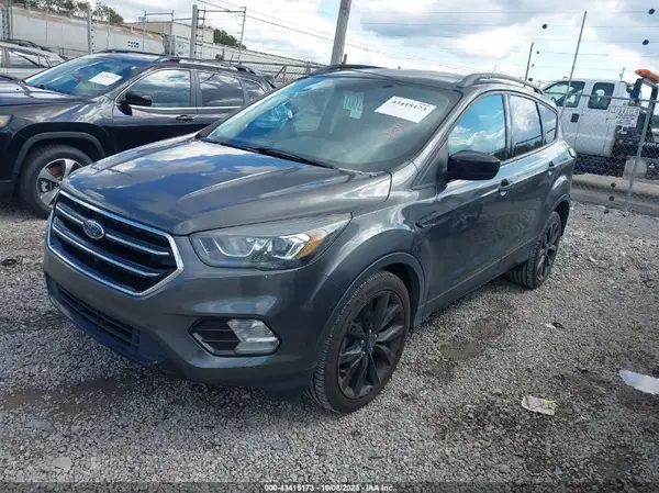 1FMCU0GDXHUE45789 2017 FORD ESCAPE - Image 2