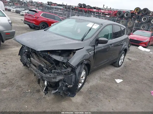 1FMCU0GDXHUE65024 2017 FORD ESCAPE - Image 2