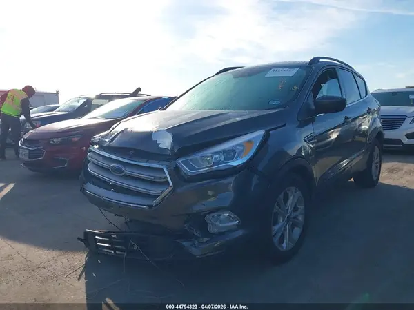 1FMCU0GDXHUF02282 2017 FORD ESCAPE - Image 2