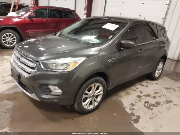 1FMCU0GDXHUF03903 2017 FORD ESCAPE - Image 2