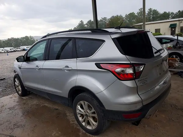 1FMCU0GDXJUA05089 2018 FORD ESCAPE - Image 2