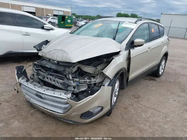 1FMCU0GDXJUA06954 2018 FORD ESCAPE - Image 2