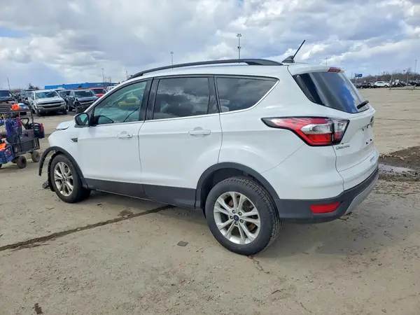 1FMCU0GDXJUA08882 2018 FORD ESCAPE - Image 2