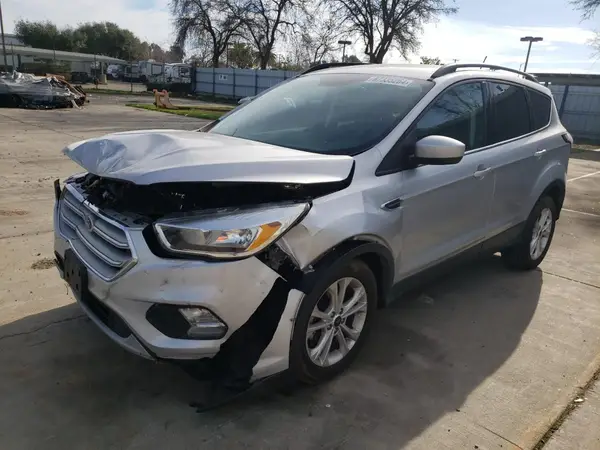 1FMCU0GDXJUA10549 2018 FORD ESCAPE - Image 1