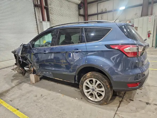 1FMCU0GDXJUA63980 2018 FORD ESCAPE - Image 2