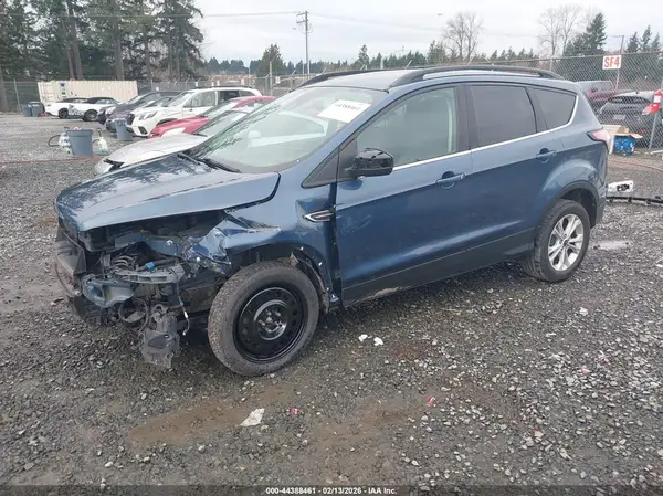 1FMCU0GDXJUA70573 2018 FORD ESCAPE - Image 2