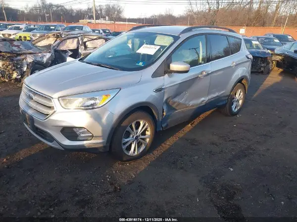 1FMCU0GDXJUA78222 2018 FORD ESCAPE - Image 2