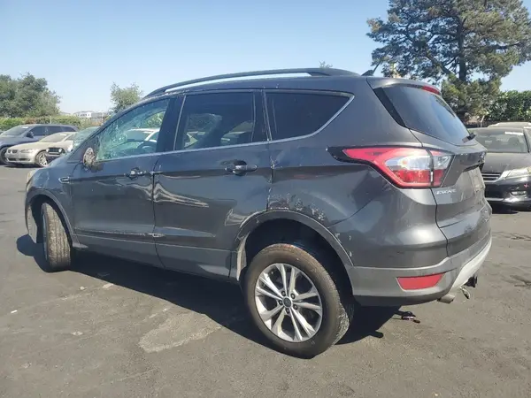 1FMCU0GDXJUA98289 2018 FORD ESCAPE - Image 2