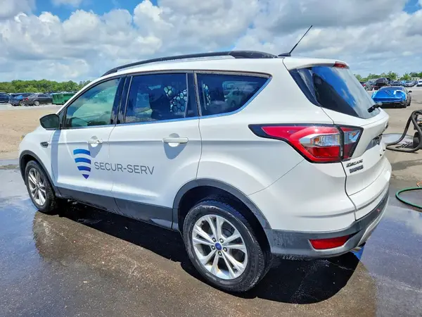1FMCU0GDXJUB12157 2018 FORD ESCAPE - Image 2