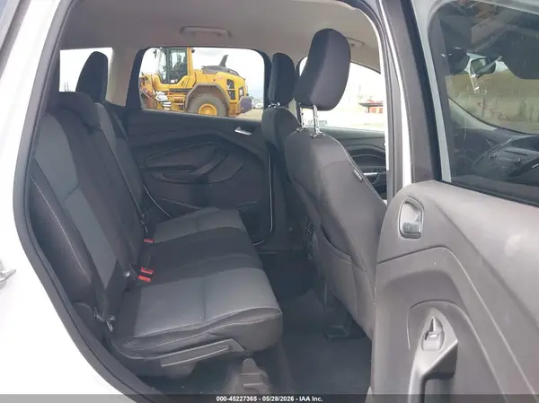 1FMCU0GDXJUB16841 2018 FORD ESCAPE - Image 8
