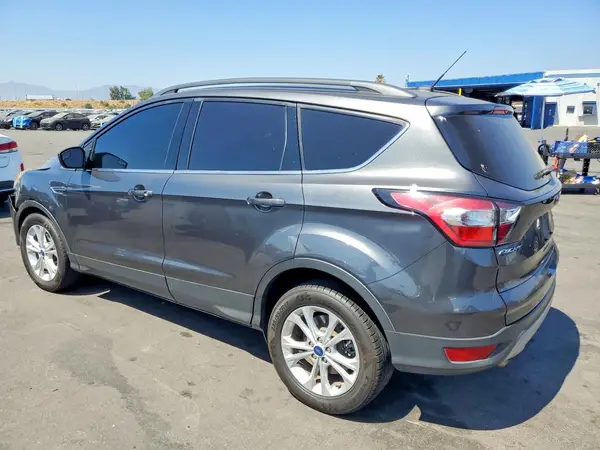 1FMCU0GDXJUB28066 2018 FORD ESCAPE - Image 2