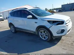 1FMCU0GDXJUB46986 2018 FORD ESCAPE