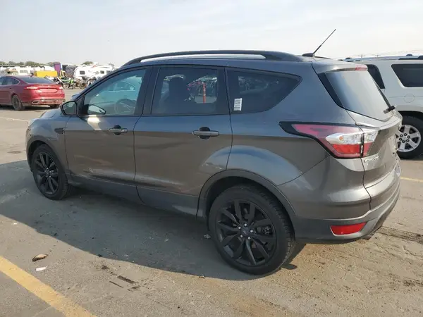 1FMCU0GDXJUB73900 2018 FORD ESCAPE - Image 2