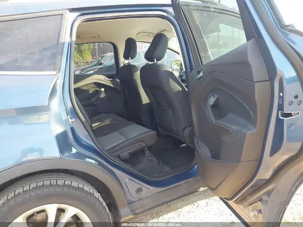 1FMCU0GDXJUB81690 2018 FORD ESCAPE - Image 8