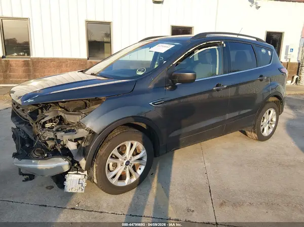1FMCU0GDXJUC04885 2018 FORD ESCAPE - Image 2