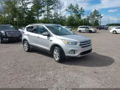 1FMCU0GDXJUC10833 2018 FORD ESCAPE