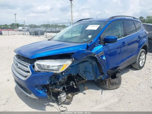 1FMCU0GDXJUC28250 2018 FORD ESCAPE - Image 2