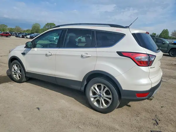 1FMCU0GDXJUC69445 2018 FORD ESCAPE - Image 2