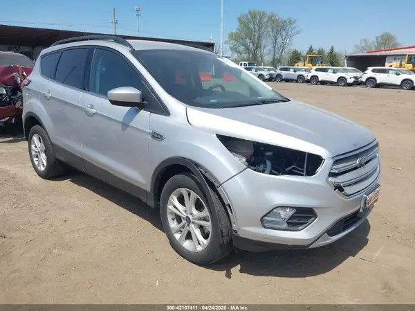 1FMCU0GDXJUC74516 2018 FORD ESCAPE - Image 1
