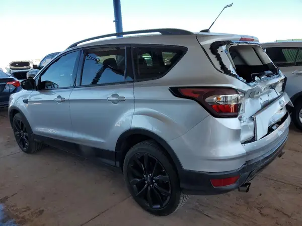 1FMCU0GDXJUD37663 2018 FORD ESCAPE - Image 2