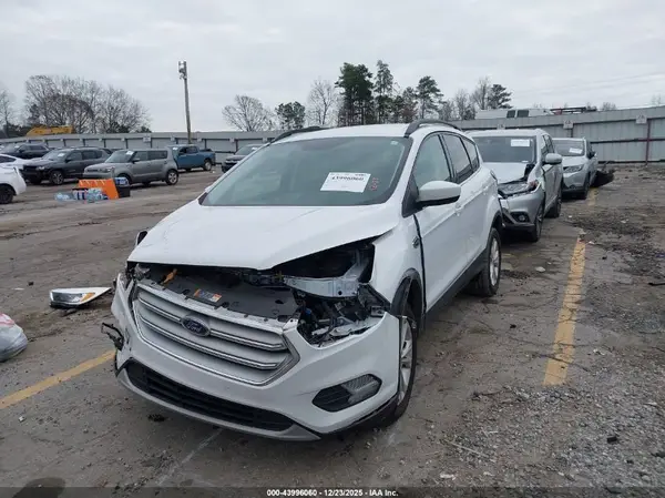 1FMCU0GDXJUD47108 2018 FORD ESCAPE - Image 2