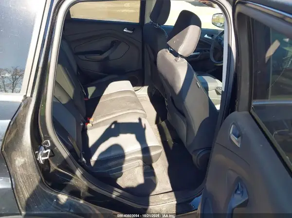 1FMCU0GDXJUD57010 2018 FORD ESCAPE - Image 8