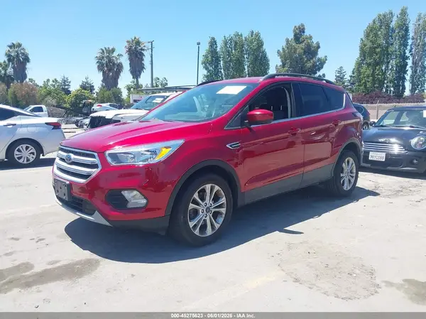 1FMCU0GDXJUD57198 2018 FORD ESCAPE - Image 2