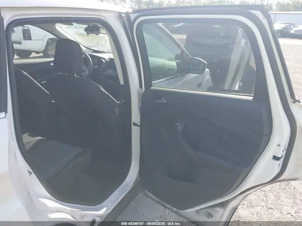 1FMCU0GDXKUA06079 2019 FORD ESCAPE - Image 8