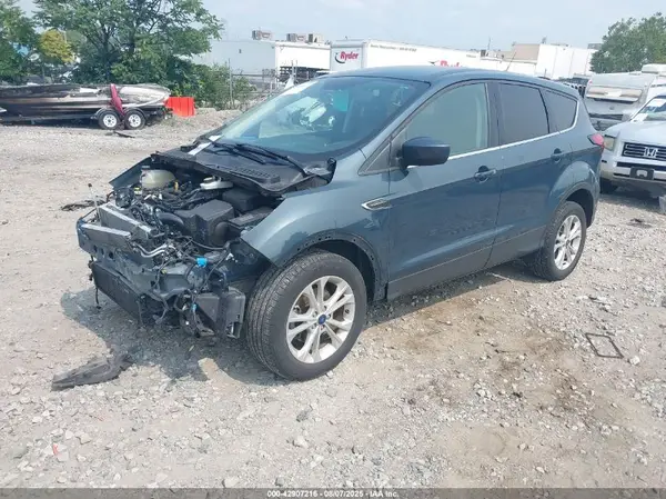 1FMCU0GDXKUA09967 2019 FORD ESCAPE - Image 2
