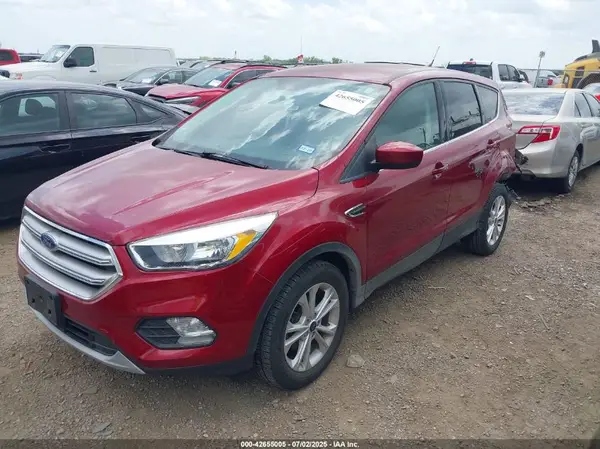 1FMCU0GDXKUA17907 2019 FORD ESCAPE - Image 2