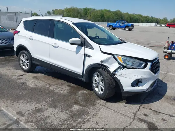 1FMCU0GDXKUA29832 2019 FORD ESCAPE - Image 1