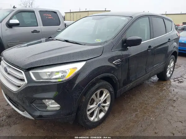 1FMCU0GDXKUA33573 2019 FORD ESCAPE - Image 2
