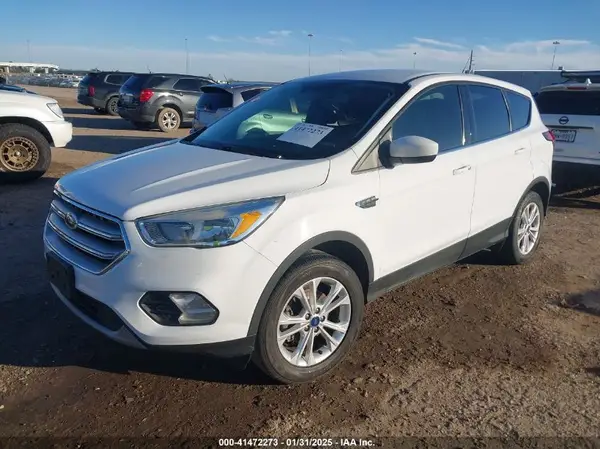 1FMCU0GDXKUA34142 2019 FORD ESCAPE - Image 2