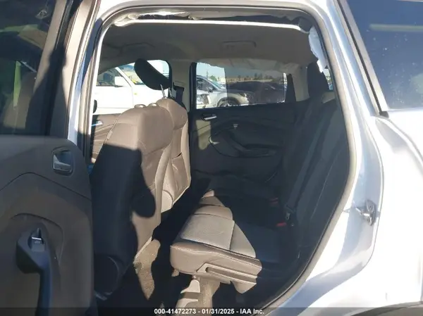 1FMCU0GDXKUA34142 2019 FORD ESCAPE - Image 8