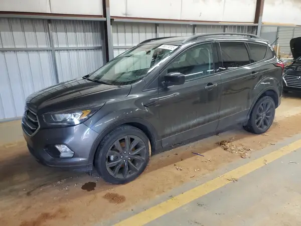 1FMCU0GDXKUA64466 2019 FORD ESCAPE - Image 1