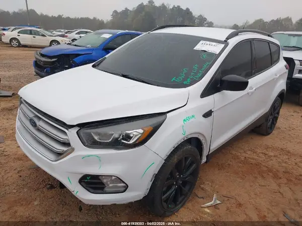 1FMCU0GDXKUA74253 2019 FORD ESCAPE - Image 2