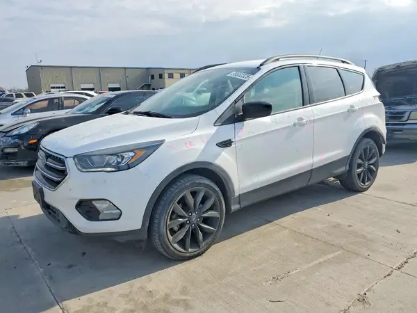 1FMCU0GDXKUB00771 2019 FORD ESCAPE - Image 1