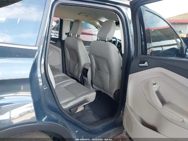 1FMCU0GDXKUB05503 2019 FORD ESCAPE - Image 8
