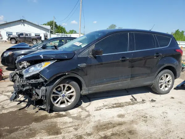 1FMCU0GDXKUB25766 2019 FORD ESCAPE - Image 1