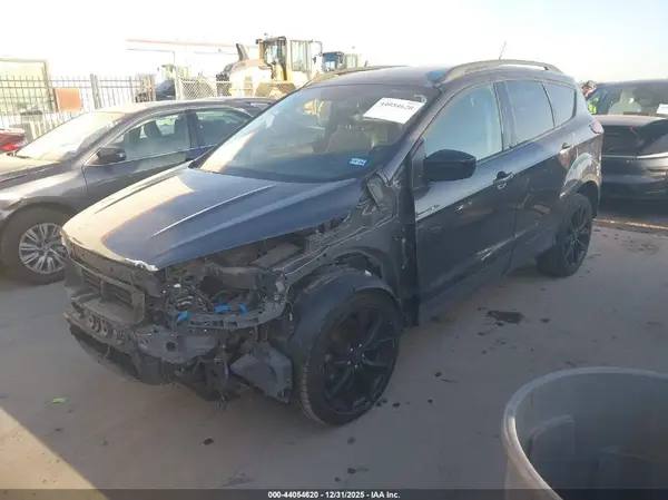 1FMCU0GDXKUB26271 2019 FORD ESCAPE - Image 2